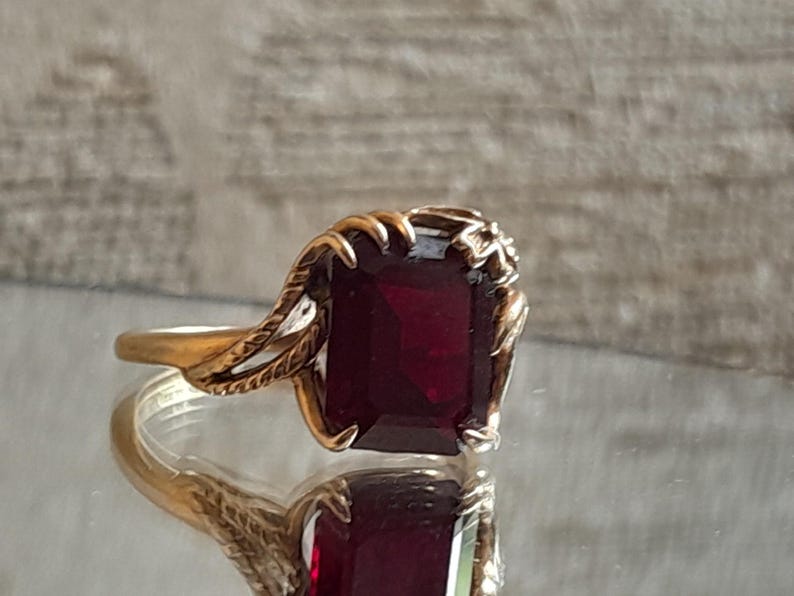 REDUCED TO CLEAR / Art Nouveau Jugendstil 9ct Gold Stylised Hand And Flower Ruby Ring, Unusual, Rare image 5