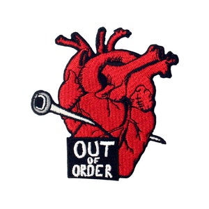 Tessuto artigianale fai-da-me Il mio cuore è fuori uso Borsa Vestiti Ricamo Patch Applique Adesivo