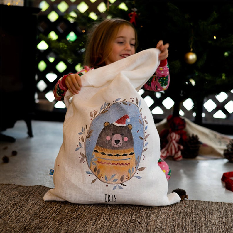 White personalised Santa Sack, Personalized white burlap Santa Sack, Personalised hessian Christmas Sack, Christmas kids gift bags T8 Xmas bear