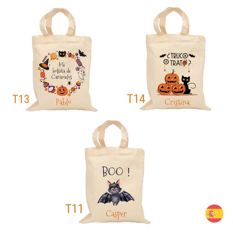 Op de afbeelding: Drie Halloween-tasjes met verschillende ontwerpen. De eerste tas heeft een krans met Halloween-iconen met de tekst "Mi bolsita de Caramelos" en "Pablo". De tweede tas heeft drie pompoenen en een zwarte kat met de tekst "TRUCO TRATO?" en "Cristina". De derde tas heeft een vleermuis met de tekst "BOO!" en "Casper".