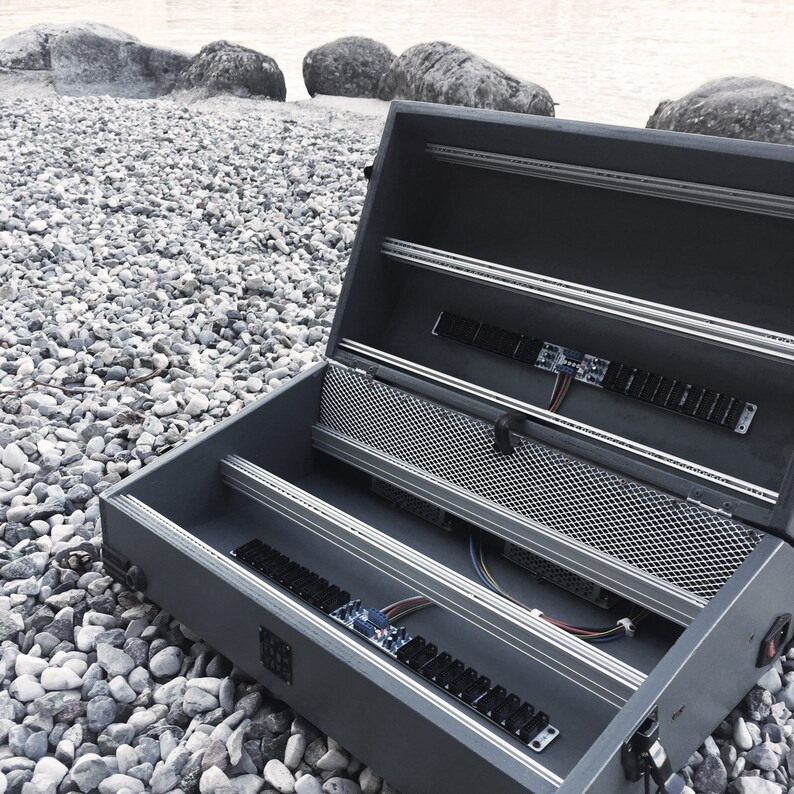 12U EURORACK CASE POWERED 84 104 126 hp or other patched image 3