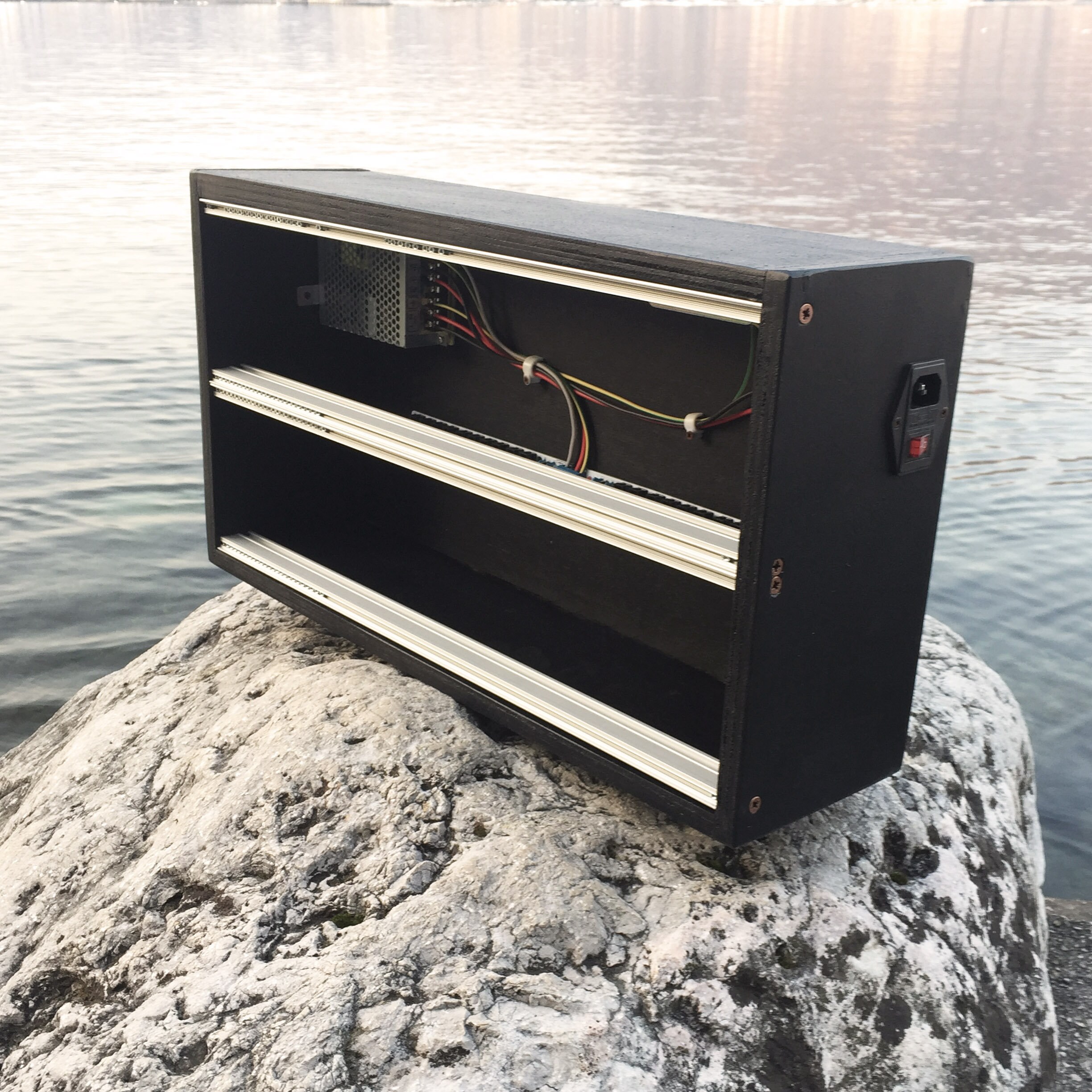 6U Eurorack Case Powered, 120 or 126 hp, patched resealable