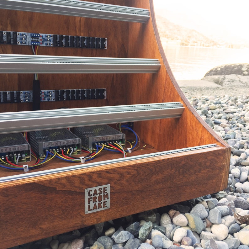 15U EURORACK CASE POWERED 84 o 104 hp modular synthesizer image 2