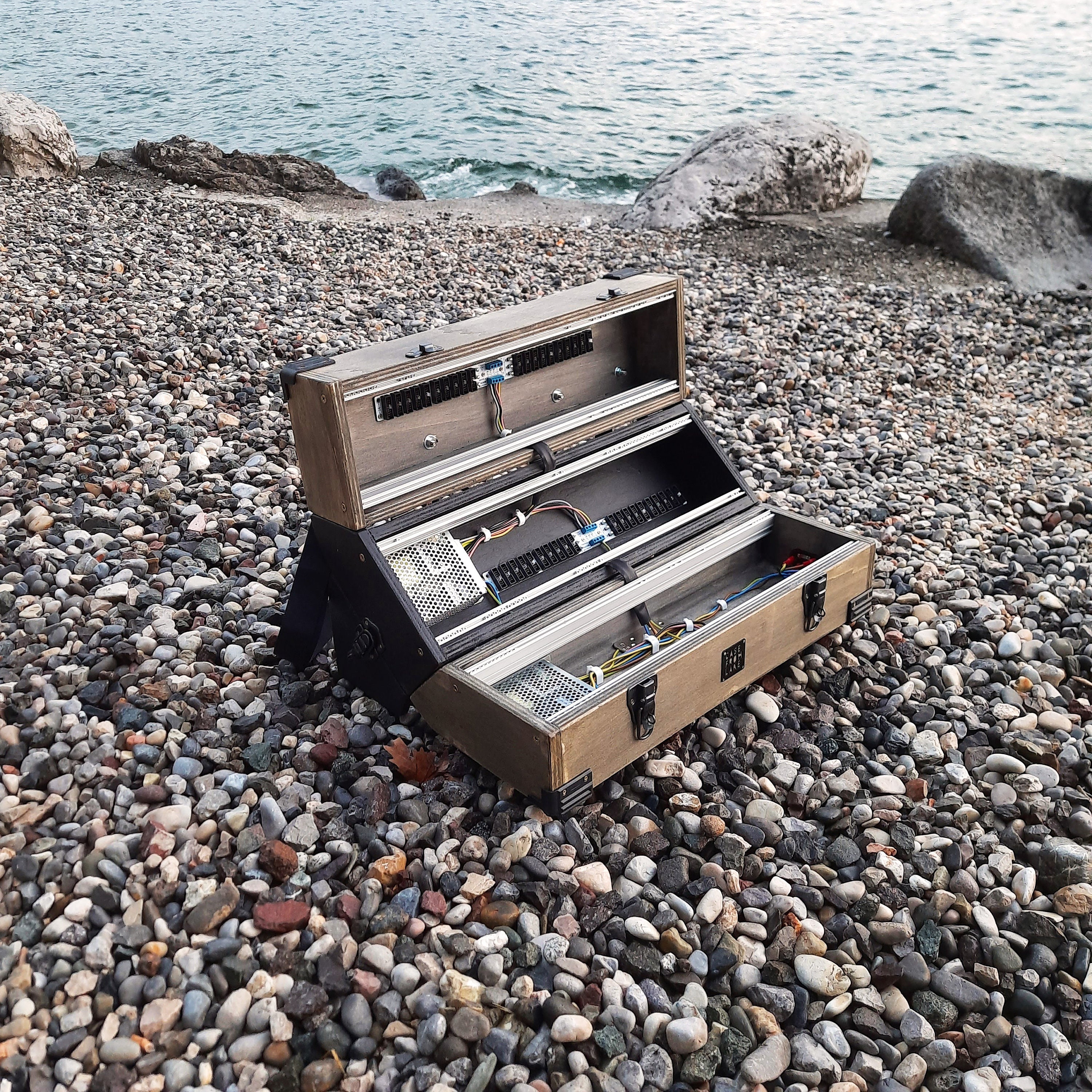 鍵盤楽器 Case From Lake 6U 126HP Modular Case 鍵盤楽器 Case From Lake 6U 126HP Modular Case 鍵盤楽器 Case