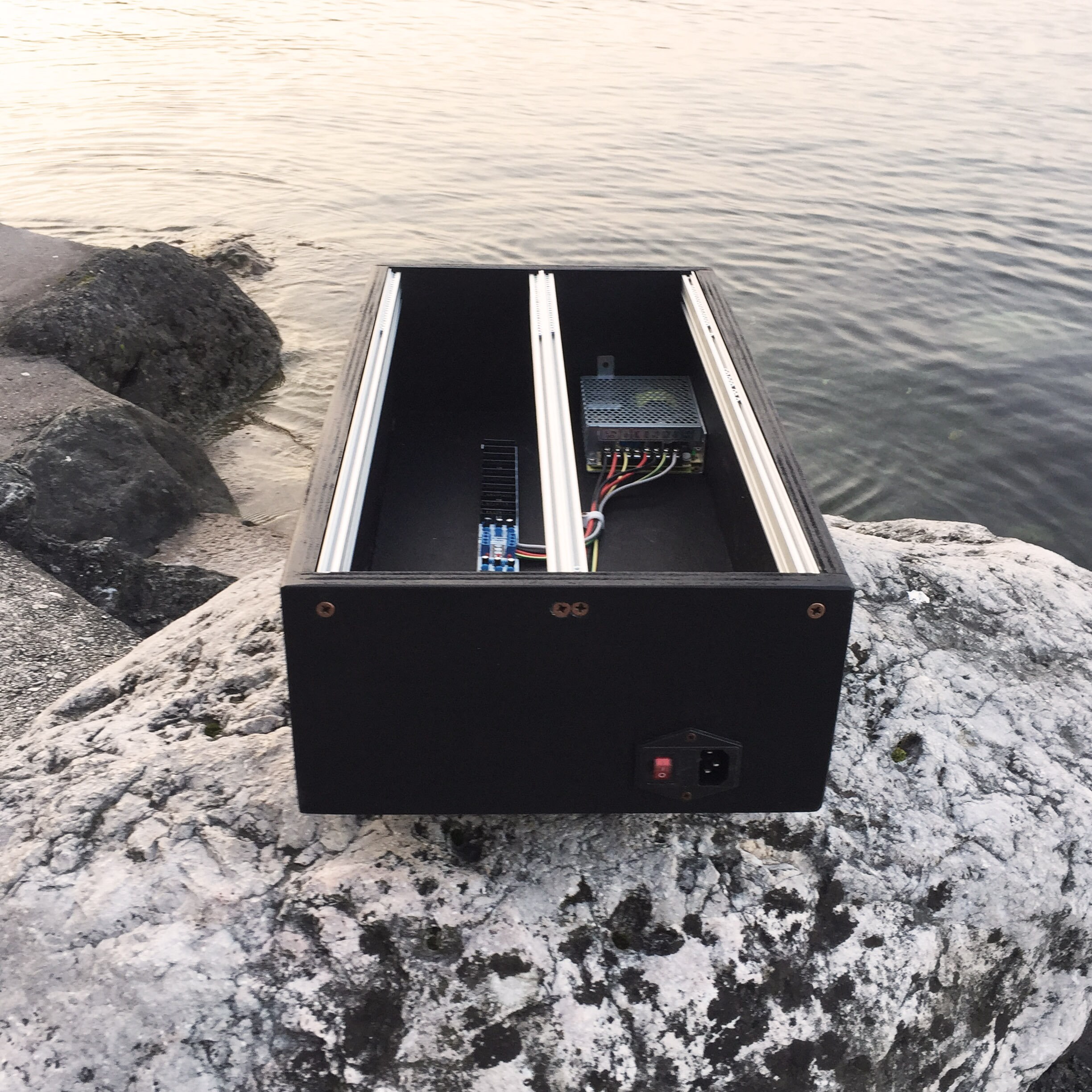 鍵盤楽器 Case From Lake 6U 126HP Modular Case 6U Eurorack Case Powered, 120 or 126 hp, patched resealable