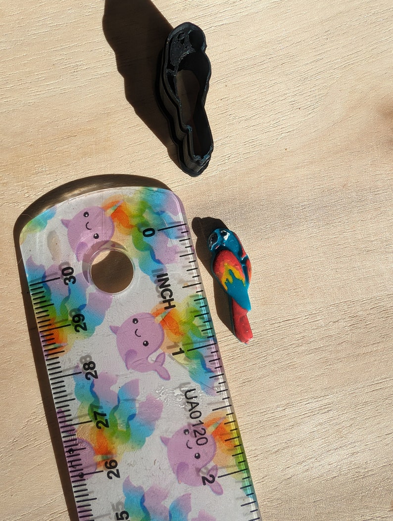 Parrot Ruler Tiny Parrot Macaw Bird Resting Sharp Clay Cutter - Etsy