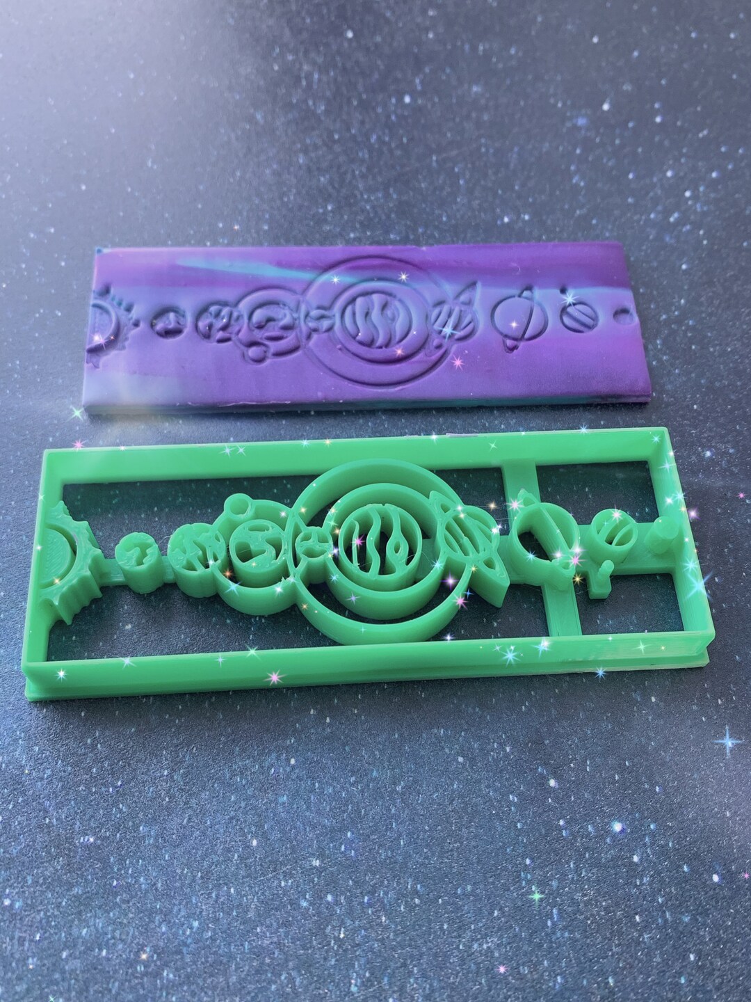 Aligned Oversized Embossed Sharp Clay Cutters Etsy