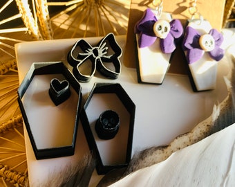 Layered Coffin with Mini Skull, Heart, and Bow Sharp Clay Cutter Set