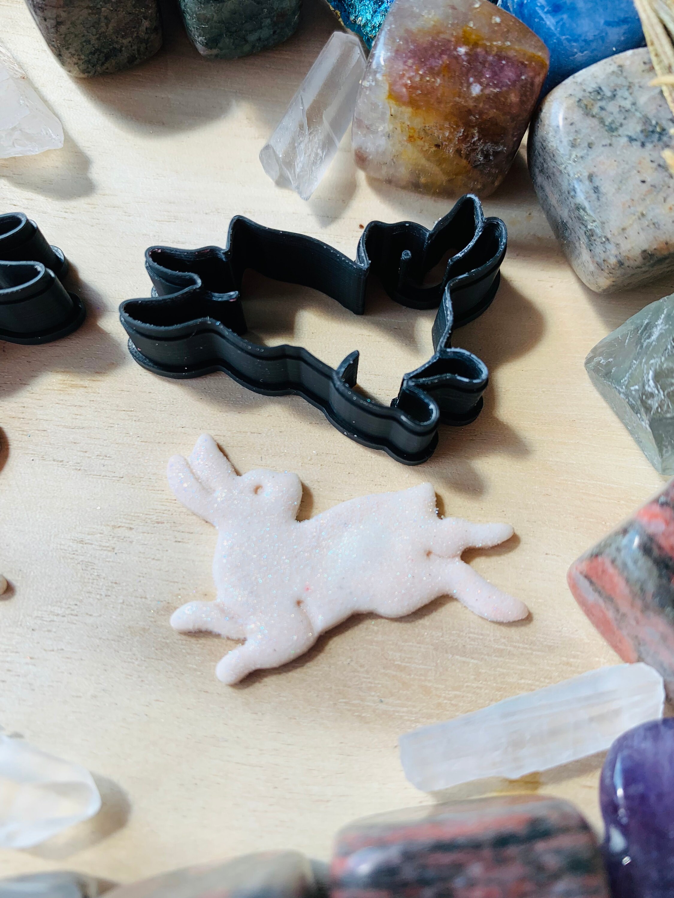 Pair of Bunny Rabbits Jumping - Embossed Sharp Clay Cutter - Etsy