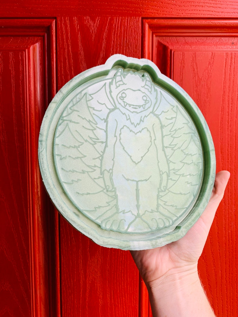 Yeti in Forest Shiny Tray Silicone Mold