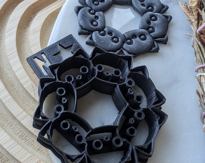 Set 4 Stampi In Silicone Per Petali Fiori - Con Taglierine Acciaio Per Decorazione Torte Fondenti Fai Da Te - Foto 6