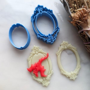 Filigree Oval Frame with Cutout Sharp Clay Cutter