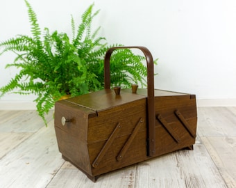 1960s brown wooden ACCORDION SEWING or JEWELRY Box