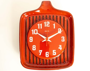 Red 1960s electromechanical CERAMIC WALL CLOCK by Dugena Westgermany