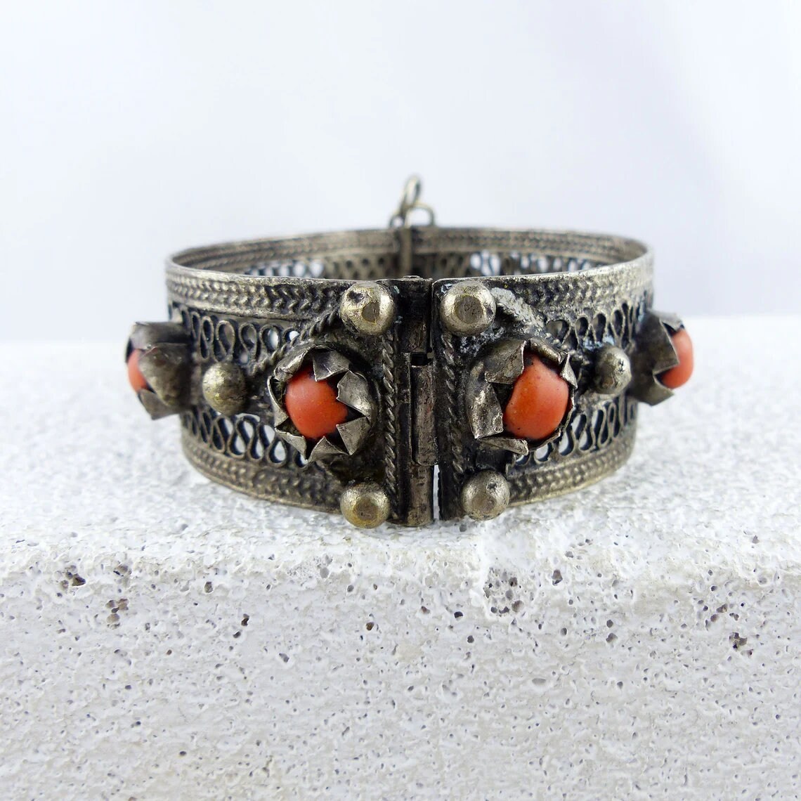 Striking Vintage Allen Brown Sterling Native American Jewelry Silver Bracelet Old Striking Vintage Allen Brown Sterling Native American Jewelry Silver Bracelet Old
