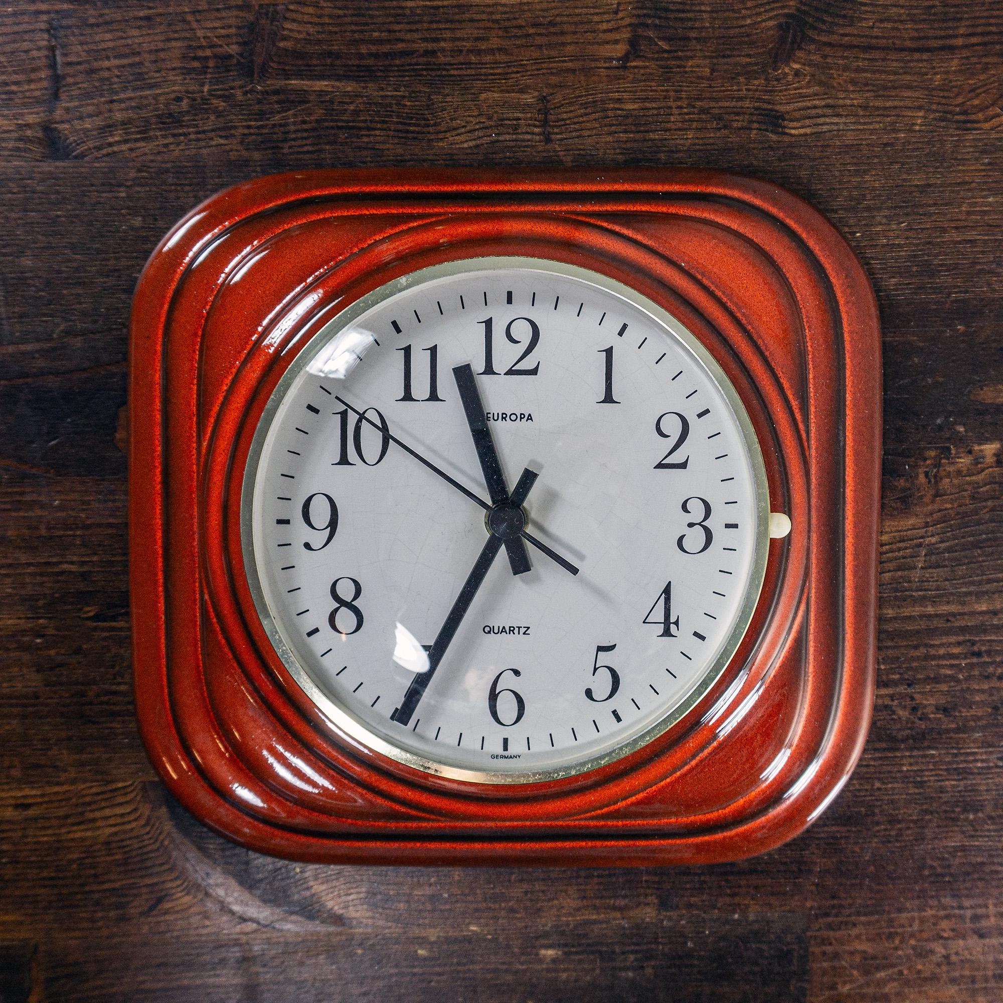 E4; ドイツ Diehl社 ヴィンテージ壁掛け時計 E4; ドイツ Diehl社 ヴィンテージ壁掛け時計 ドイツ・DIEHL ELECTRO