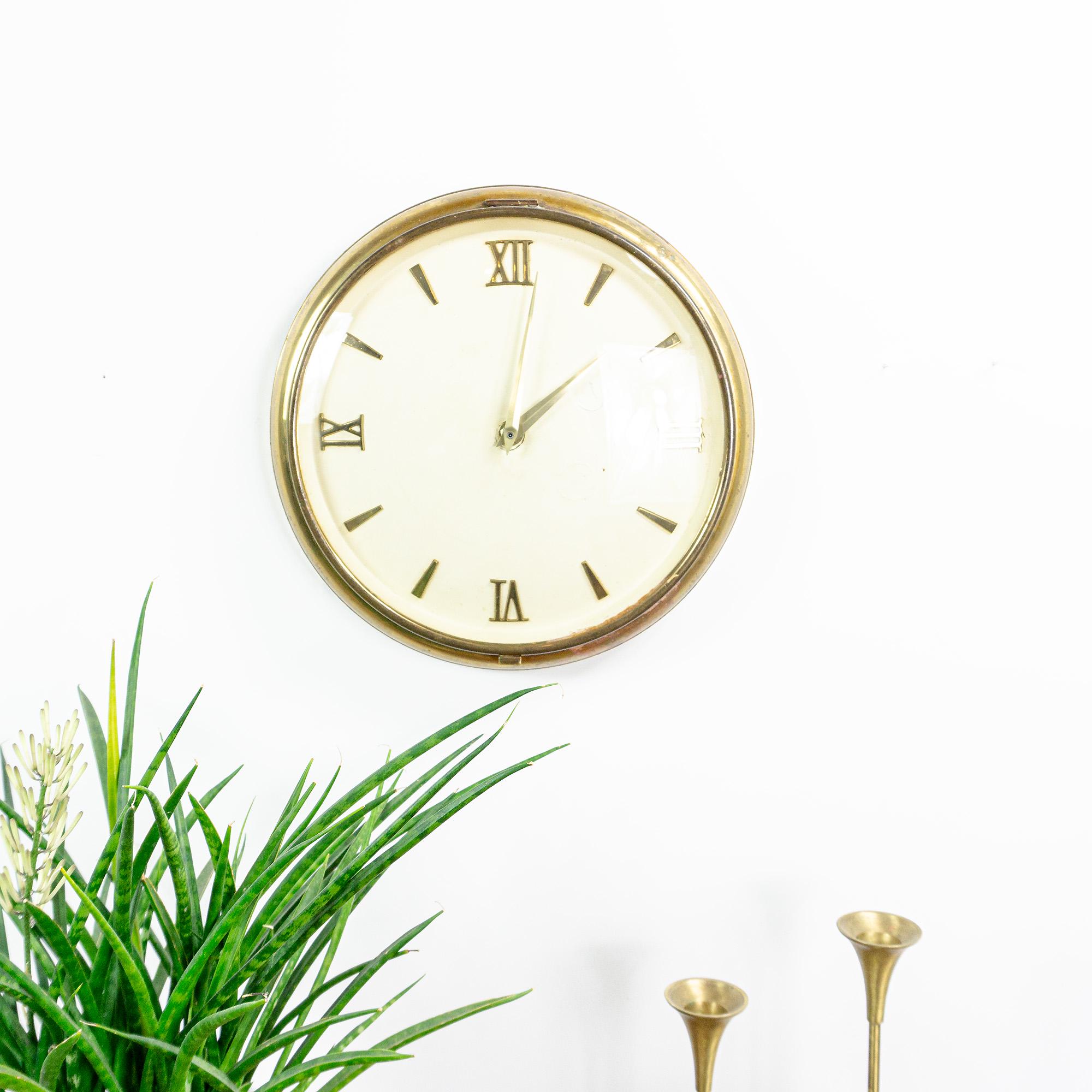Large 1950s Midcentury Vintage BRASS Wall CLOCK With Battery Quartz Clockwork West Germany