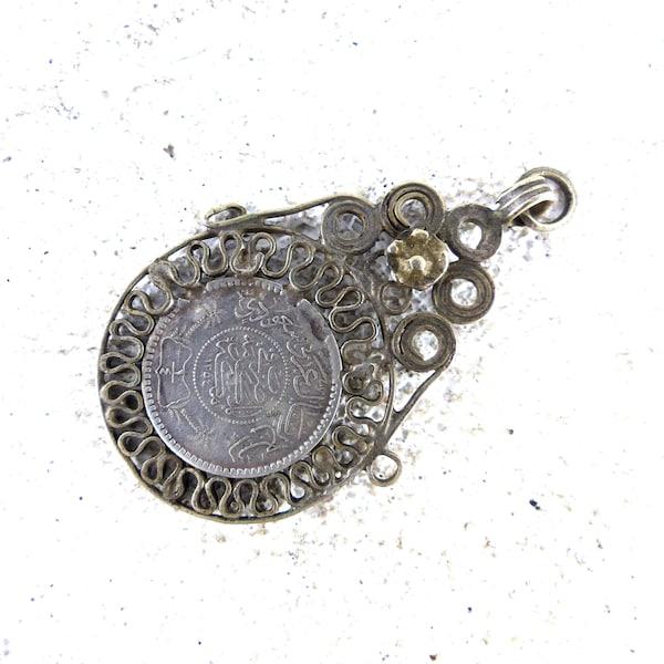 Antique NEAR EASTERN PENDANT with coin, Arab Berber Bedouin filigree ethnic islamic vintage wedding jewelry coins old authentic, bridal gift