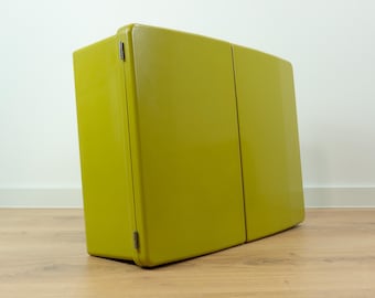 1960s moss green Italian Bathroom Medicine Cabinet by Plaster SpA