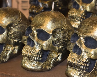 Skull candle. Big skull candle  - 100% vegetable wax. Halloween candles.