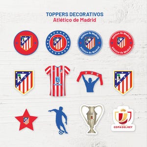 Puede incluir: Un conjunto de 10 toppers decorativos con el logotipo del Atlético de Madrid, un club de fútbol español. Los toppers incluyen el escudo del club, una camiseta, una bufanda, un trofeo y una estrella.