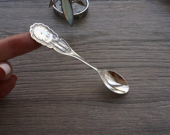 925 Sterling Silver Baby Spoon New- Personalized SilverTeaspoon - Christening Baby Gifts - Clock Spoon - Tiny Silver Spoon