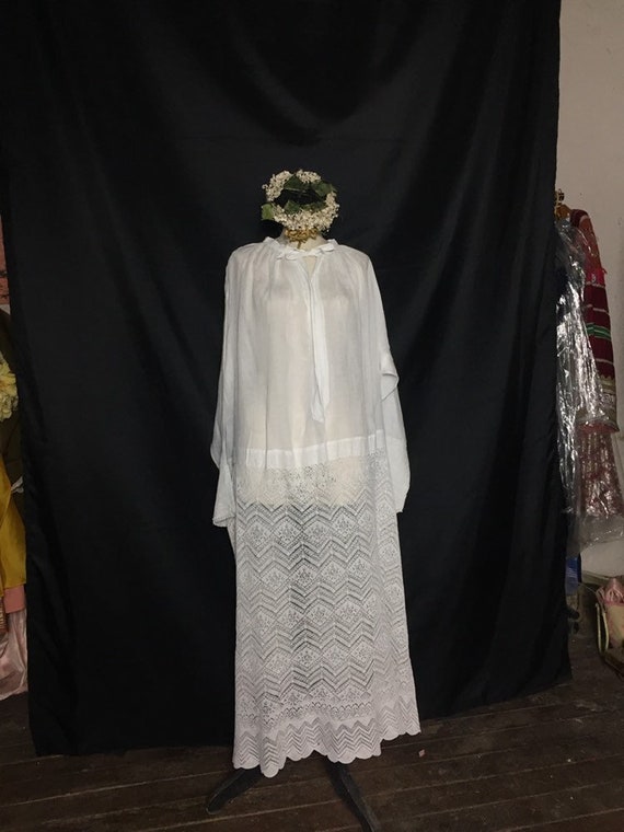 Vintage French Church Garment - Etsy 