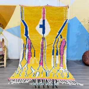 Moroccan Yellow Hallway rug, Authentic Moroccan rug, Berber rug, Genuine wool rug, Handmade rug, Entryway Rug