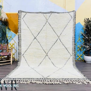 Spezialanfertigung Beni Ourain Teppich: Handgewebte Marokkanische Ivory Wolle, Black Diamond