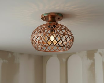 Lampada da soffitto semi-incassata in rame realizzata a mano, lampada a cupola, illuminazione rustica da incasso
