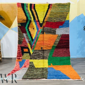 Handmade Boujaad Wool Rug: Colorful Moroccan Azilal Carpet (5.3 x 8.6 ft)