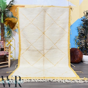 Beni Ourain rug, Moroccan Soft Yellow rug, Moroccan rug, Handmade Area rug, Bohemian Wool rug