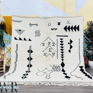 Beni Ourain Moroccan Rug - White Wool Carpet with Black Tribal Symbols - Minimalist Handmade Berber Rug - Abstract Wool Area Rug
