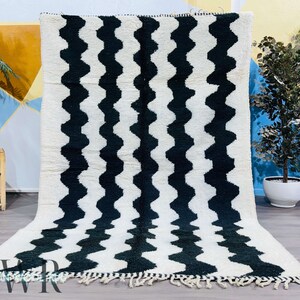 Beni Ourain Teppich, Beni Ourain Teppich, Individueller Marokkanischer Teppich, Weißer Und Schwarzer Teppich, Handgefertigter Teppich, Berber Teppich, Wollteppich, Tapis marocain