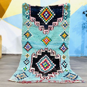 Handmade Wool Berber Moroccan Rug: 3.6 ft x 5.4 ft