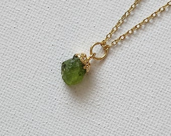 Dainty Tiny Raw Peridot August Birthstone / Raw  Birth Stone Pendant Necklace/18K Gold Plated Stainless Steel Chain/Charm /Gift /Birthday