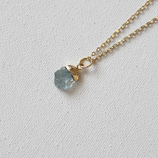 Dainty Tiny Raw Aquamarine Necklace/March Birthstone/Natural Gemstone Pendant/Healing Crystal/Charm/Gift for Her/Stainless Steel Gold Chain