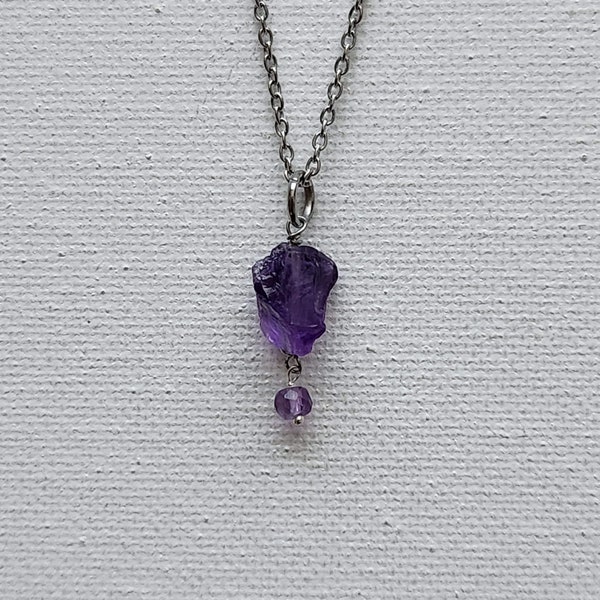 Raw Mini Amethyst Nugget Necklace/Dainty Protection Healing Crystal/February Birthstone Pendant/Natural Gemstone/Stainless Steel Chain