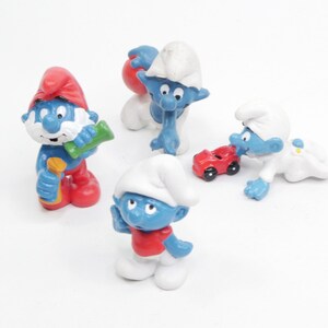70s to 80s vintage small Smurf figures Peyo Schleich Grandpa Baby Bowling