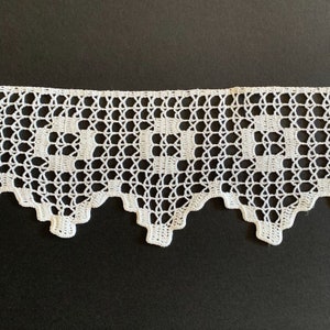 2 m Weiß gehäkelte handgemachte Spitze geometrisch Jakobsmuschel Vintage Zierleiste
