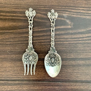 ornate Italian silver plate salad serving set fork and spoon