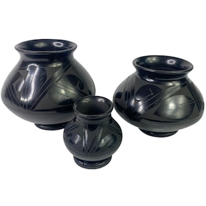 Black Pottery Collection Oaxaca Mexico 3 Graduated Handmade pots folk art