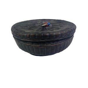 Cesta de costura redonda chinesa trançada com tampa para armazenamento de artesanato vintage