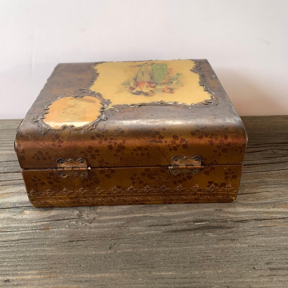 shabby ornate jewelry box with silk lining 20s to… - image 9