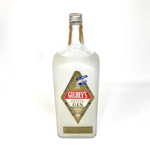 Bottiglia vintage in vetro smerigliato di Gilbey&#39;s Gin, etichetta US Navy Mess, mezzo gallone, vuota