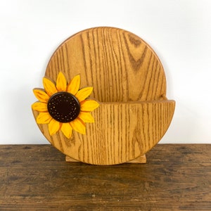 Daisy painted light oak circle shelf mail organizer vintage carved wood wall hanging