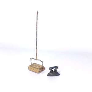 Miniature Victorian Rug Carpet Sweeper Germany Vtg Antique Dollhouse Cast Iron