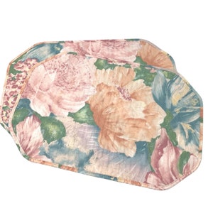 impressionist floral print fabric placemats and napkins pastels