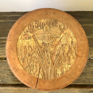 Hand Carved Iris wood sewing box antique round container with lid