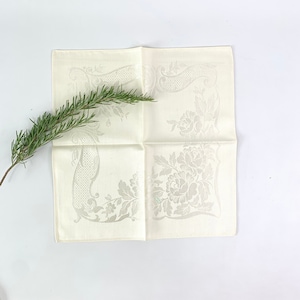 4 Ivory Belgian damask napkins NOS vintage set of four